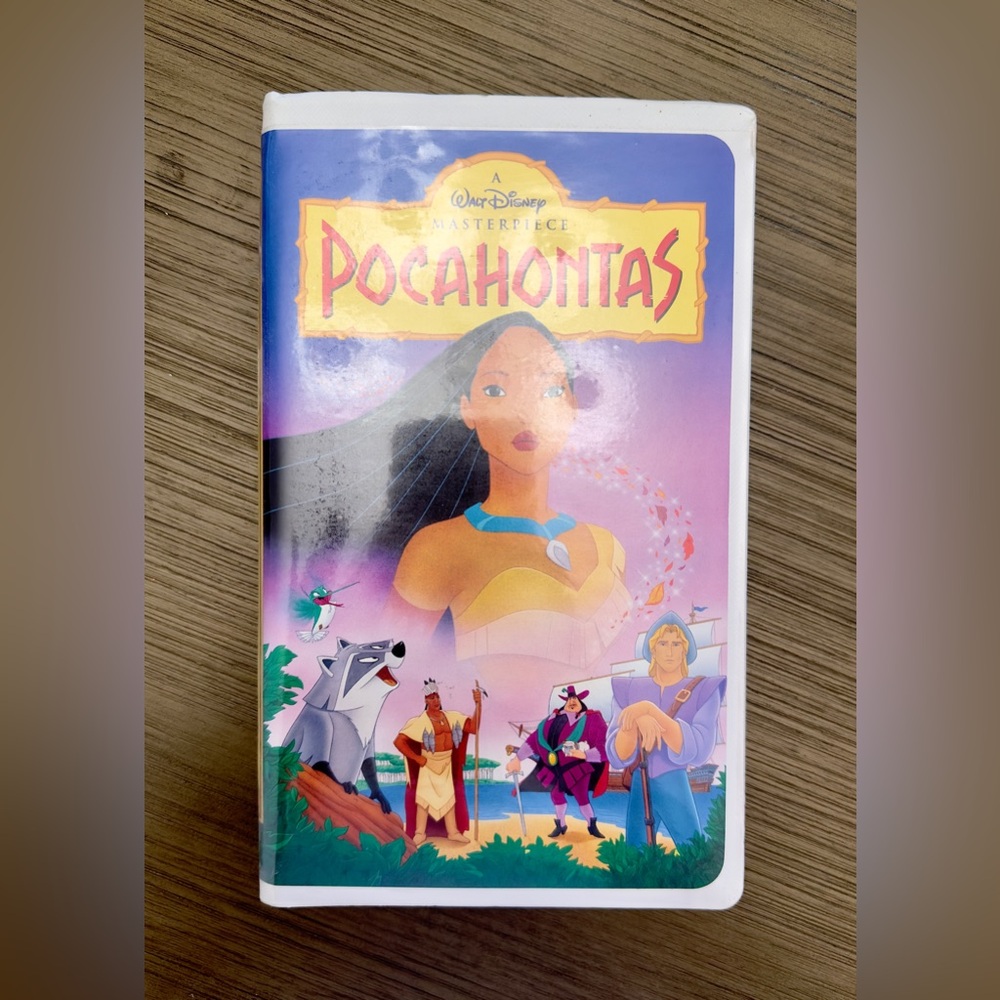Walt Disney Pocahontas (VHS, 1996) in GREAT Condition with Original Paper
